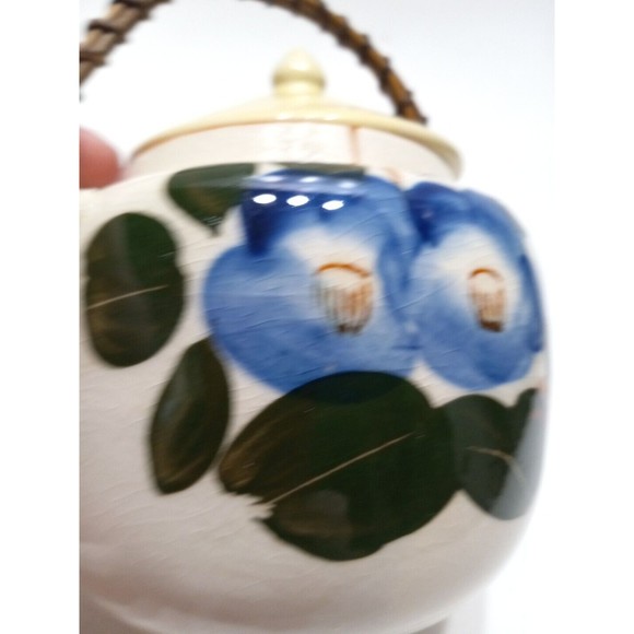 Vintage Stoneware Tea Pot Bamboo Handle Japan Blue Flowers Green Leaves - Picture 4 of 11